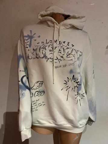 BERSHKA sweater met capuchon maat xs zgan beschikbaar voor biedingen