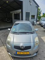 Toyota Yaris 1.3 VVTi Sol MMT AUT AIRCO, Stof, Gebruikt, 4 cilinders, Origineel Nederlands