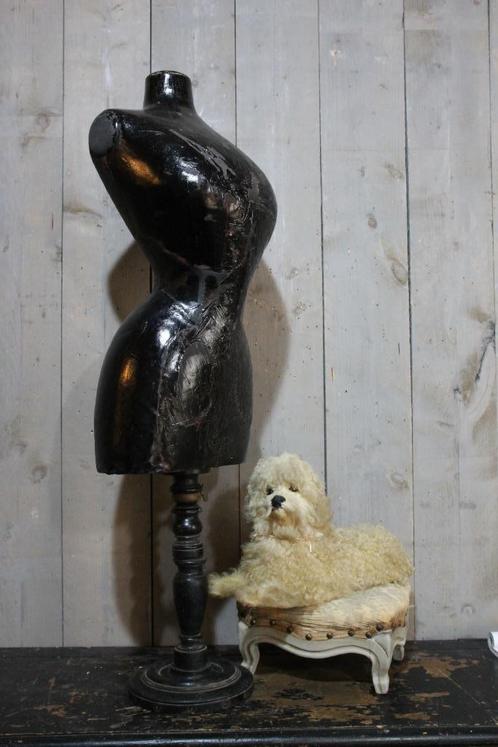 Korset tafelbuste Buste Girard, Antiek en Kunst, Curiosa en Brocante, Ophalen of Verzenden