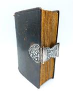 Bijbel met zilveren slot, J.J. Jonker uit Meppel, 1860, Verzenden, Bijbel
