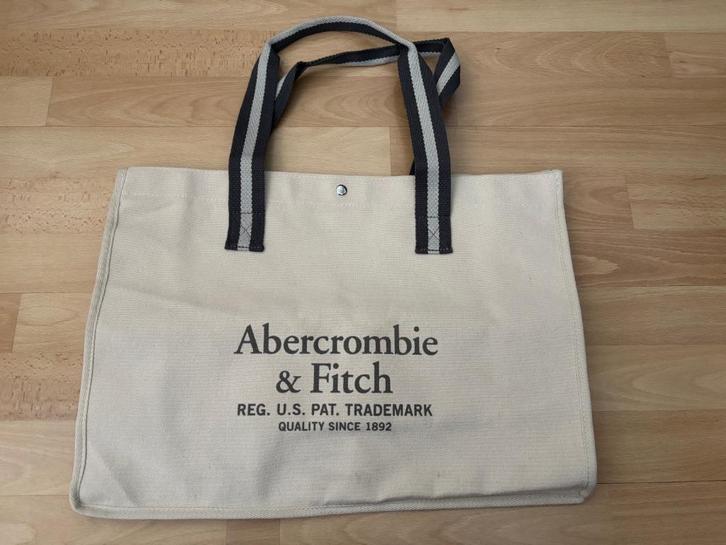 Abercrombie & Fitch strandtas (NIEUW), Sieraden, Tassen en Uiterlijk, Uiterlijk | Parfum, Nieuw, Ophalen