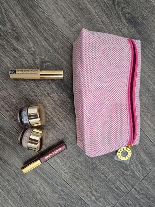 Estee Lauder Make-Up tasje met vier producten, Sieraden, Tassen en Uiterlijk, Uiterlijk | Gezichtsverzorging, Nieuw, Verzorging