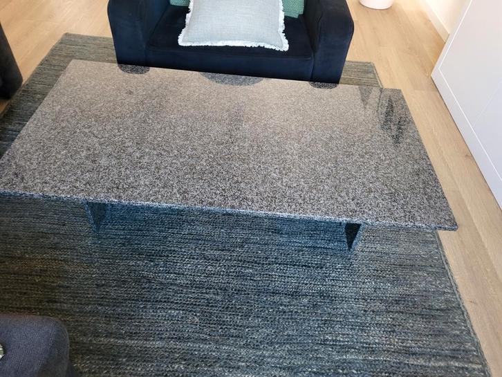Stijlvolle salontafel met granieten blad, Huis en Inrichting, Tafels | Salontafels, Zo goed als nieuw, Minder dan 50 cm, 100 tot 150 cm