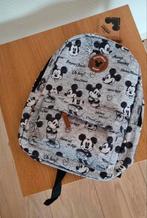 Nieuw/Disney Mickey Rugzak/ Grijs/ 35 x 26 cm, Ophalen of Verzenden, Nieuw, Overige merken, 30 tot 45 cm