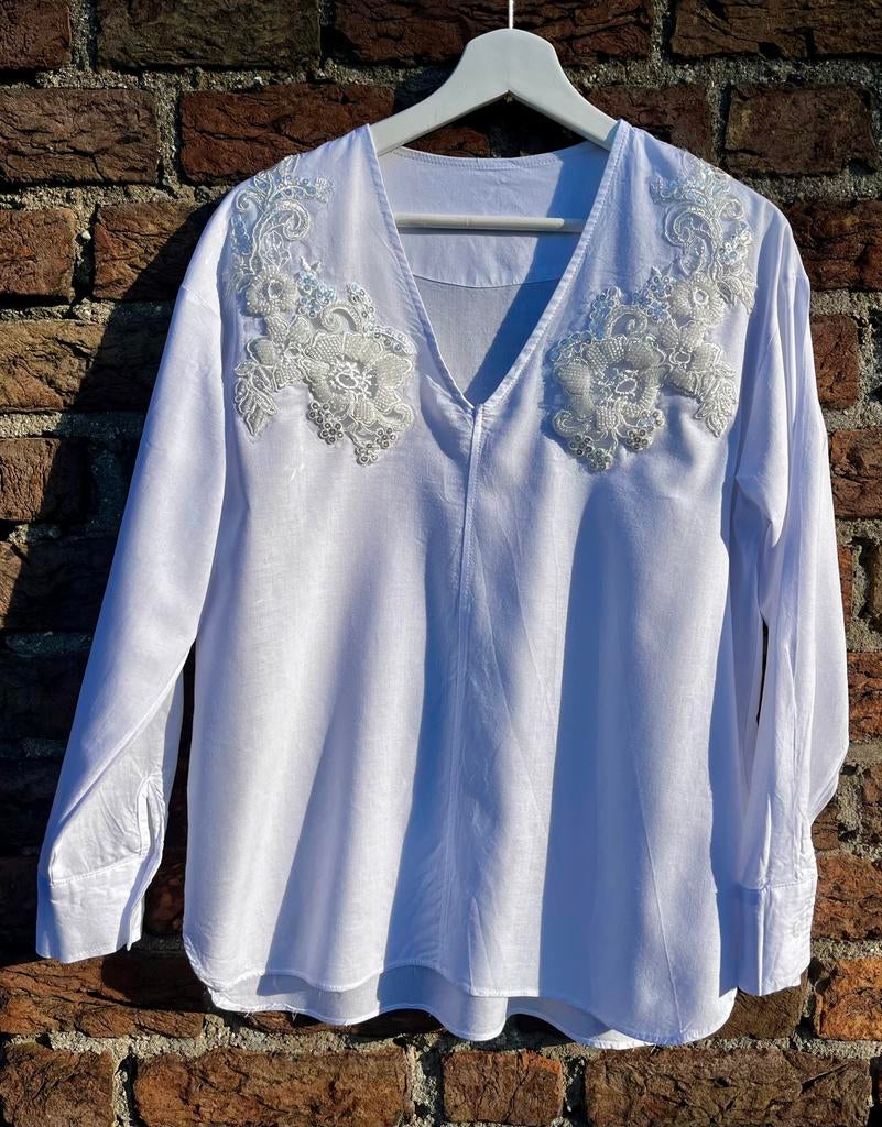 Witte blouse Vanilla met kraaltjes - Maat M- Nieuw, Verzenden, Nieuw, Maat 38/40 (M), Wit