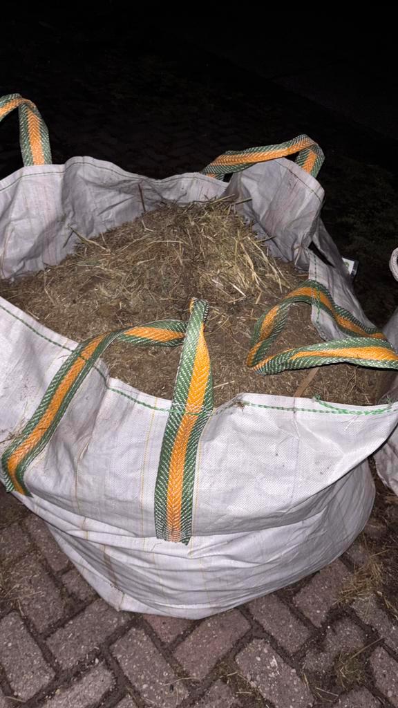 Oud hooi om te composteren, Tuin en Terras, Aarde en Mest, Compost, Ophalen