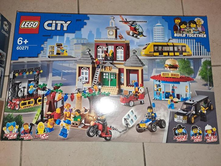 Lego City - Marktplein - 60271 Nieuw, Kinderen en Baby's, Speelgoed | Duplo en Lego, Nieuw, Lego, Complete set, Ophalen of Verzenden