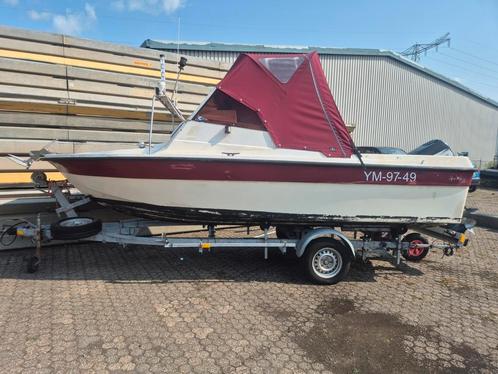 ORKA  535, Watersport en Boten, Vis- en Consoleboten, Gebruikt, Tot 10 pk, 3 tot 6 meter, Benzine, Buitenboordmotor, Polyester