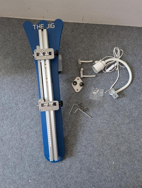 The Jig Paracord knoopplank met diverse accessoires, Hobby en Vrije tijd, Overige Hobby en Vrije tijd, Zo goed als nieuw, Ophalen
