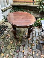 Ovale tafel, Ophalen