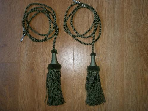 Twee vintage gordijnkoorden ongebruikt! donkergroen, Huis en Inrichting, Stoffering | Gordijnen en Lamellen, Nieuw, Minder dan 100 cm