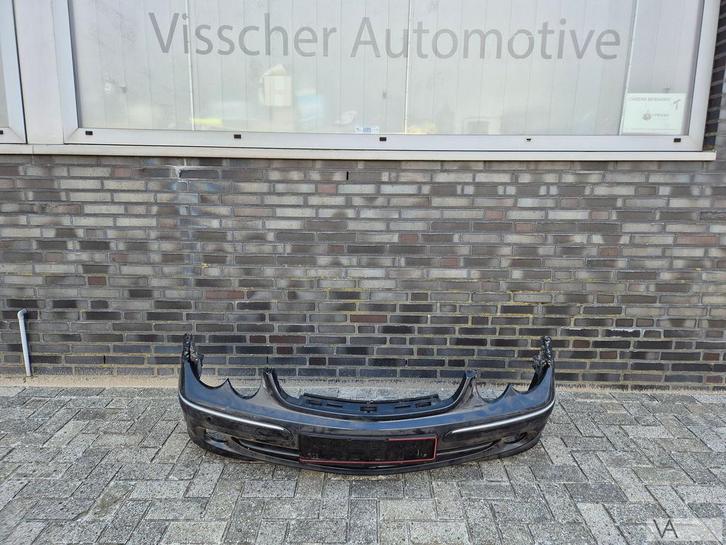 Mercedes CLK W209 2002 -2009 voorbumper met pdc / mistlampen, Auto-onderdelen, Carrosserie en Plaatwerk, Bumper, Mercedes-Benz