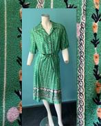 Vintage jaren 70 jurk groen/motief maat 44, Verzenden, Maat 42/44 (L), Vintage, Knielengte