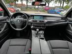 BMW 5-serie 530i|Head Up|Round View Camera|Groot Navi|Cruise, 13 km/l, Euro 5, Zwart, 2000 kg