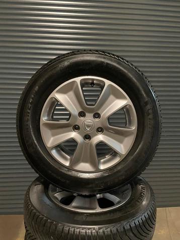 Originele Dacia Duster winterbanden set ️ beschikbaar voor biedingen