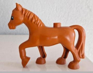 Duplo Bruin Paard beschikbaar voor biedingen