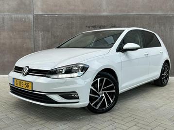 Volkswagen Golf 1.6 TDI Comfortline Dealer OH | NAVI | Adap. beschikbaar voor biedingen