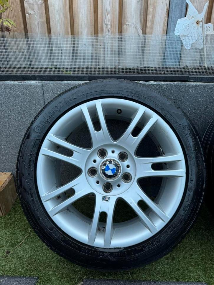 BMW M velgen 17” breedset + MICHELIN/CONTINENTAL banden!, Auto-onderdelen, Banden en Velgen, Banden en Velgen, All Season, 17 inch