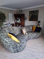Mooie eye catcher sofa met zebraprint., Huis en Inrichting, Ophalen of Verzenden, Zo goed als nieuw, Tweepersoons