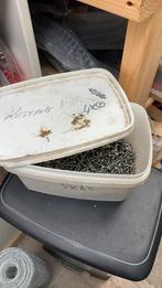 Rvs schroeven nieuw kruis bolkop 4x50 ongeveer 1000 stuks, Schroeven, Nieuw, Ophalen of Verzenden, Minder dan 50 mm