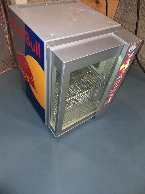 Red bull koelkast. Gebruikte staat maar werkt prima., Verzamelen, Overige Verzamelen, Gebruikt, Ophalen