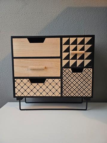Mini ladekast, kleine kastje, zwart met bruin, vakkenkastje
