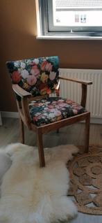 Houten stoel met bloemenprint, Ophalen, Gebruikt, 50 tot 75 cm