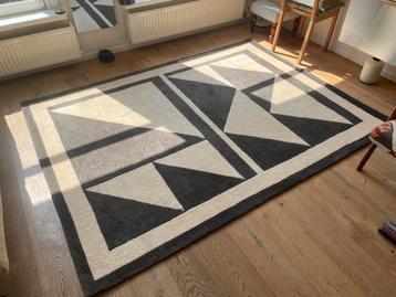 Modern Geometrisch Tapijt - Zwart, Wit, Crème beschikbaar voor biedingen