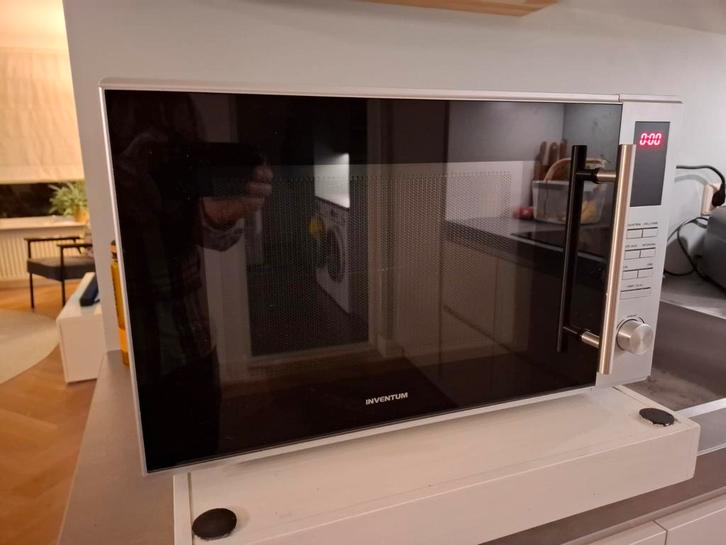 Inventum Combimagnetron / hetelucht oven, Witgoed en Apparatuur, Magnetrons, Gebruikt, Vrijstaand, Combimagnetron, 45 tot 60 cm