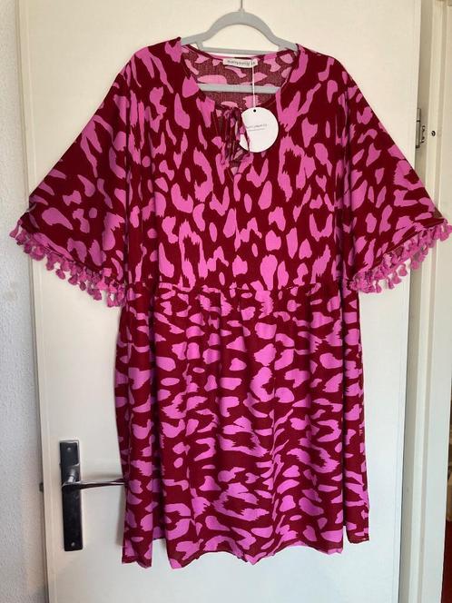 NIEUW jurk viscose roze-bordeaux franjes maat 50-52, Kleding | Dames, Jurken, Nieuw, Maat 46/48 (XL) of groter, Roze, Knielengte