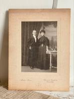 Brocante oude foto hard karton 22,5 x 17 cm, Antiek en Kunst, Ophalen of Verzenden