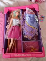 2 vintage barbie poppen van mattel met kleding en extra's, Ophalen of Verzenden, Zo goed als nieuw, Pop