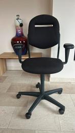 Ahrend 220 bureaustoel, zwart. Izgst. Volop instelopties, Ophalen, Ergonomisch, Zo goed als nieuw, Zwart