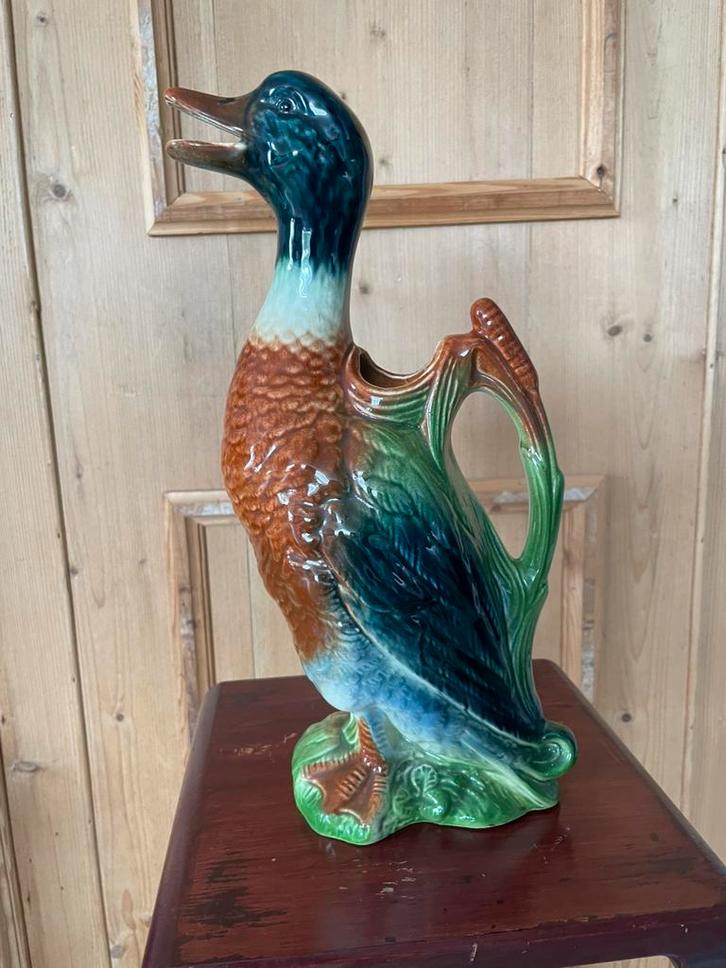Waterkan eend, Barbotine, Antiek en Kunst, Antiek | Vazen, Ophalen of Verzenden
