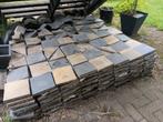 Ruim 13 m2 - Authentieke plavuizen geel/zwart mat, Ophalen, Gebruikt, Steen of Klei, Minder dan 50 cm