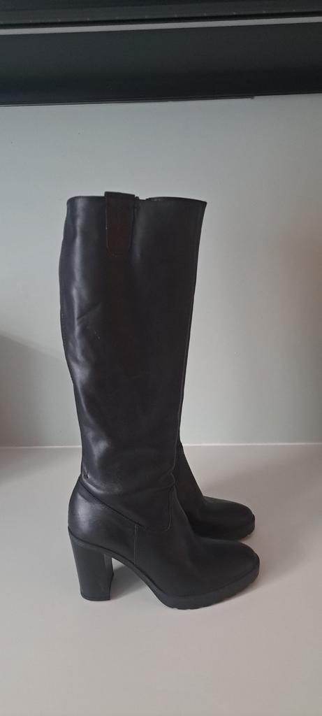 Manfield bruine leren laarzen maat 39 - Zo goed als nieuw!, Kleding | Dames, Schoenen, Zo goed als nieuw, Hoge laarzen, Zwart