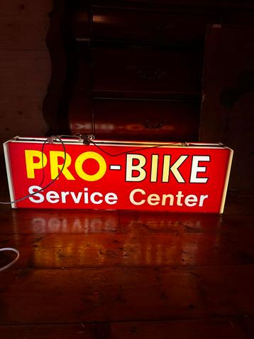 PRO-BIKE Service Center Lichtbak beschikbaar voor biedingen