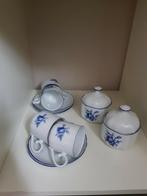 4 DE blauw gebloem. En 2 suikerpotjes, Ophalen of Verzenden