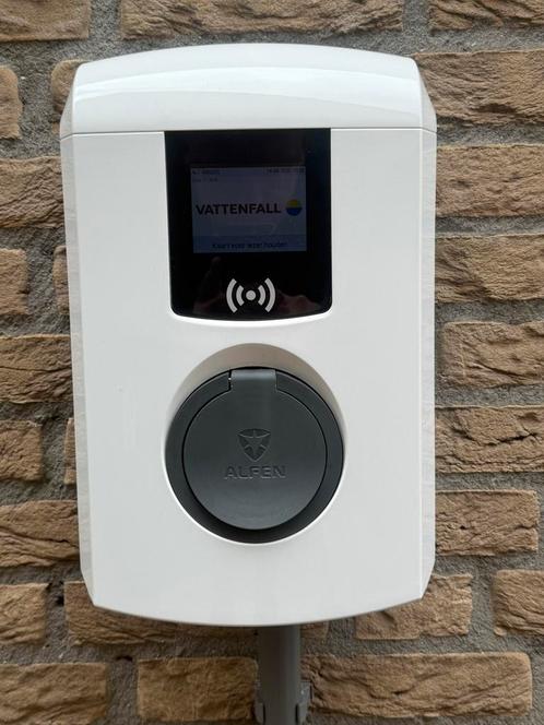Alfen Eve Single Pro-line Socket in nieuwstaat, Auto diversen, Laadpalen, Zo goed als nieuw, Laadpaal, Ophalen of Verzenden