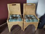 Gratis mooie rieten stoelen, Huis en Inrichting, Stoelen, Ophalen, Gebruikt, Riet of Rotan, Twee