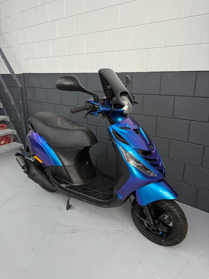 Piaggio Zip Sp 50cc 2Takt 2005 Bromscooter ( 1e eigenaar ), Motoren, Tuning en Styling, Ophalen