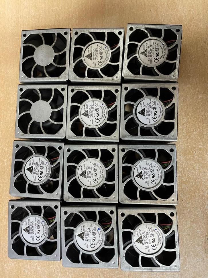 Fans en koelblokken. Prijs vanaf, minimaal 15 euro., Computers en Software, Computerkoelers, Gebruikt, Luchtkoeling, Ophalen