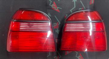 Golf MK3 Achterlichten Rood Gespoten beschikbaar voor biedingen