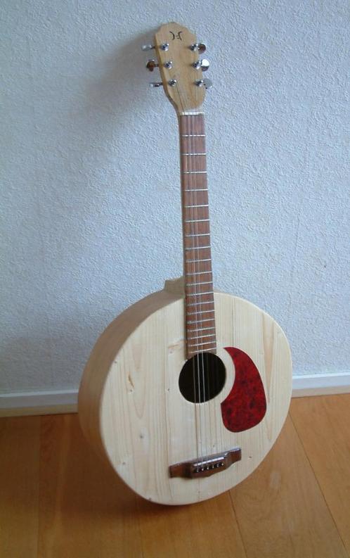 ronde gitaar western vuren hout boven blad, Muziek en Instrumenten, Snaarinstrumenten | Gitaren | Akoestisch, Gebruikt, Western- of Steelstringgitaar