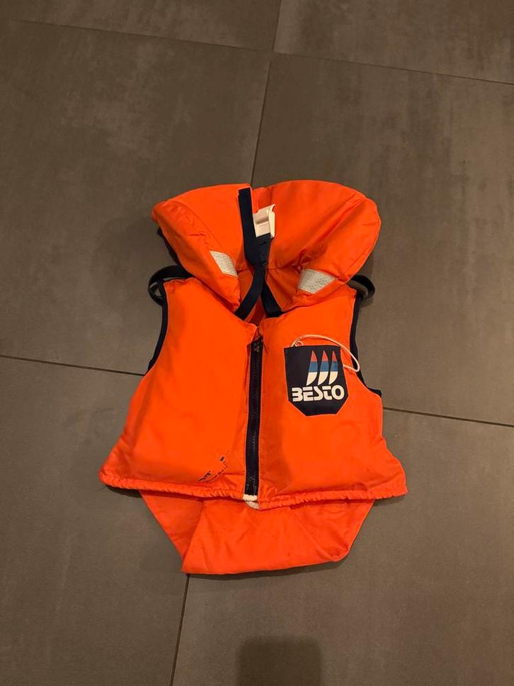 Besto Zwemvest Kinderen Maat 1, Watersport en Boten, Accessoires en Onderhoud, Gebruikt, Overige typen, Ophalen of Verzenden