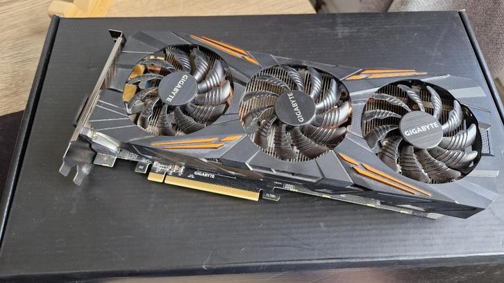 Gigabyte GeForce GTX 1070 Ti 8GB, Computers en Software, Videokaarten, Zo goed als nieuw, Nvidia, PCI-Express 3.0, GDDR5, HDMI