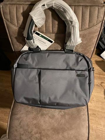 Smart Laptoptas Leitz Complete13,3 Grijs beschikbaar voor biedingen