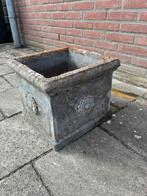 Mooie Betonnen bloempot, Steen, Minder dan 30 cm, Rond, Ophalen of Verzenden