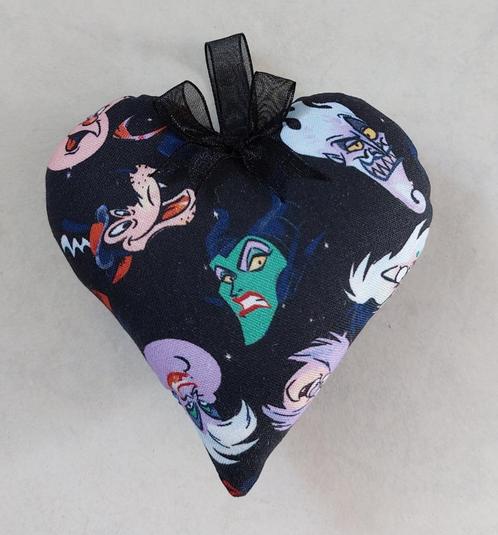 nieuw- Maleficent ( Villians) hanger/ hartje, Huis en Inrichting, Woonaccessoires | Overige, Nieuw, Ophalen of Verzenden