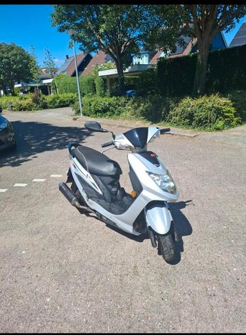 Scooter Kymco VP50  beschikbaar voor biedingen